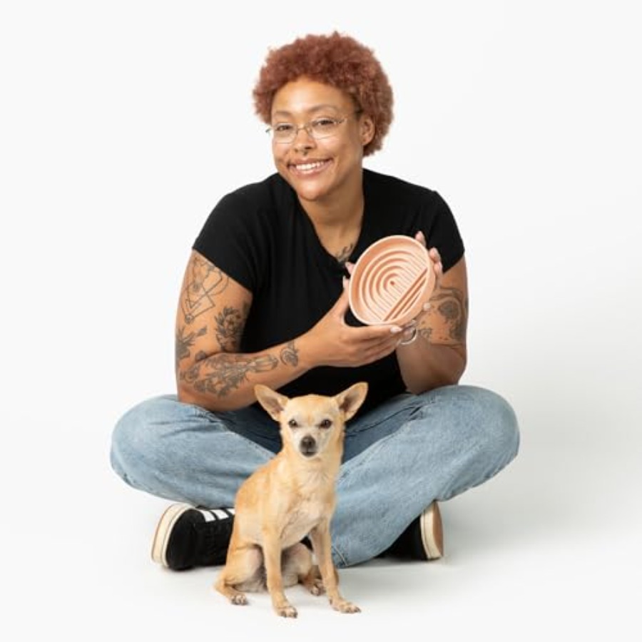 Slow Feeder Dog Bowls - Small  - مراجعة Silicone Suction Bowl وسعره