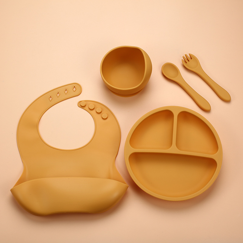 5Pcs Silicone Baby Feeding Set - مراجعة Silicone Suction Bowl وسعره
