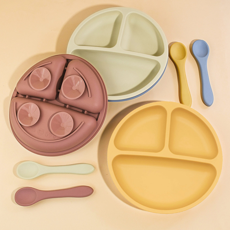 5Pcs Silicone Baby Feeding Set - مراجعة Silicone Suction Bowl وسعره