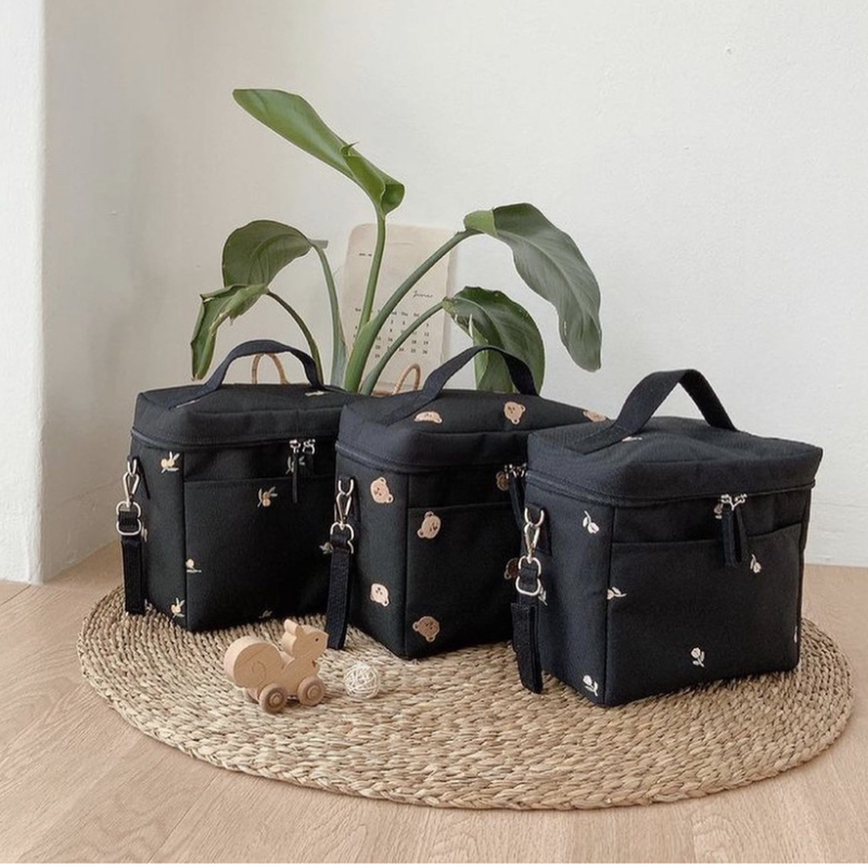 Bear Embroidery Baby Stroller  - مراجعة Baby Food Stuff وسعره
